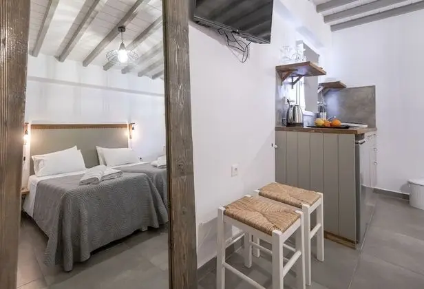 Stüdyo, Bahçe Manzaralı