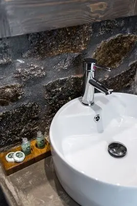 Stüdyo, Bahçe Manzaralı