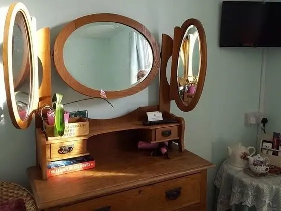 Comfort Tek Kişilik Oda, Banyolu/Duşlu, Bahçe Manzaralı (room1 single)