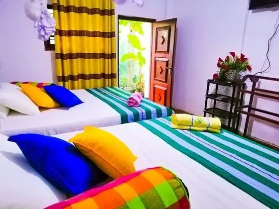 Deluxe İki Ayrı Yataklı Oda, Tepe Manzaralı, Bahçeli