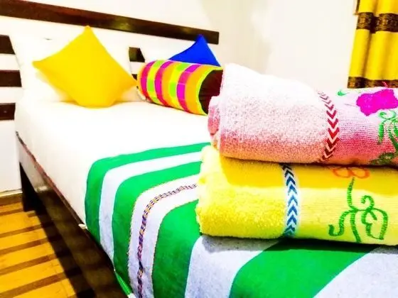 Deluxe İki Ayrı Yataklı Oda, Tepe Manzaralı, Bahçeli