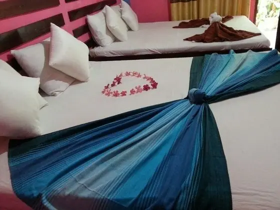 Deluxe İki Ayrı Yataklı Oda, Tepe Manzaralı, Bahçeli