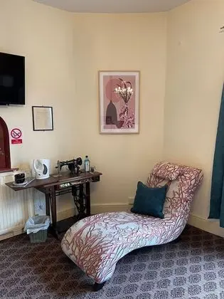 Tek Büyük Yataklı Oda, Banyolu/Duşlu