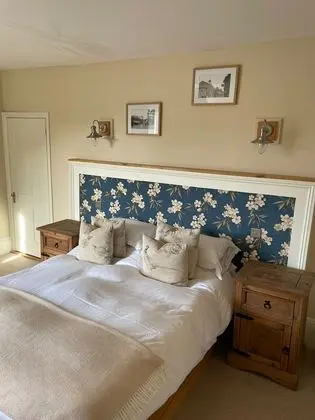 Tek Büyük Yataklı Oda, Banyolu/Duşlu