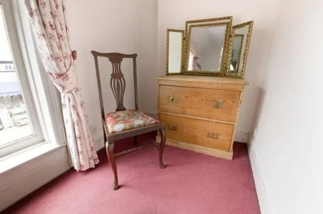 Superior Tek Büyük Yataklı Oda