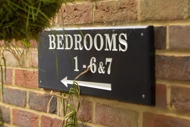 Superior Tek Büyük Yataklı Oda, Banyolu/Duşlu, Avlu Manzaralı