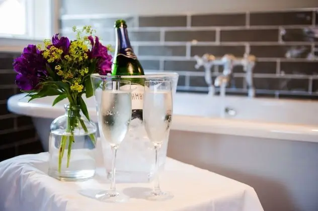 Superior Tek Büyük Yataklı Oda