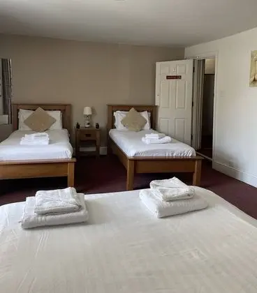 Süit, Banyolu/Duşlu (Family Room sleeps 4)