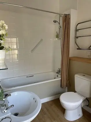 Süit, Banyolu/Duşlu (Family Room sleeps 4)