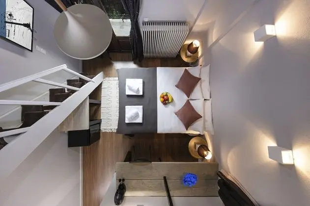 Comfort Üç Kişilik Oda (1 Double bed & 1 Single Sofa bed)