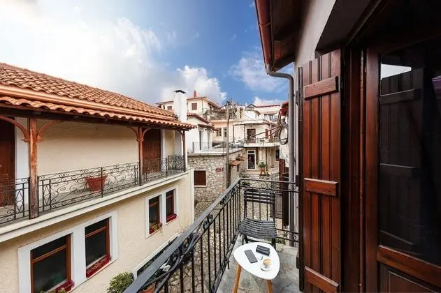 Comfort Üç Kişilik Oda (1 Double bed & 1 Single Sofa bed)
