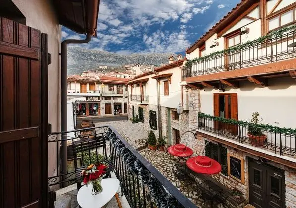 Comfort Üç Kişilik Oda (1 Double bed & 1 Single Sofa bed)