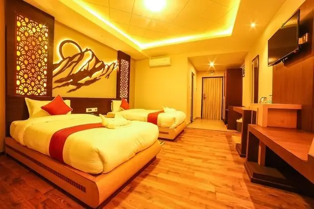 Deluxe İki Ayrı Yataklı Oda, Birden Çok Yatak, Engellilere Uygun, Sigara İçilmez