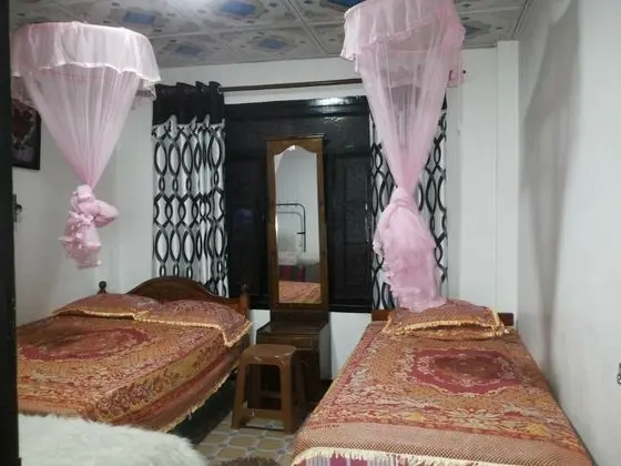 Tek Büyük Yataklı Oda