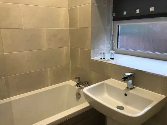 Standard Tek Büyük Yataklı Oda, Banyolu/Duşlu (Daisy)
