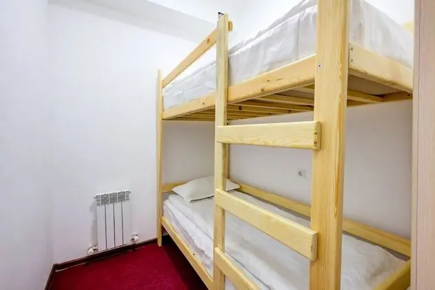 Büyük Yataklı Tek Kişilik Oda