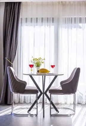 Standart Studio, Deniz Manzaralı, Balkonlu