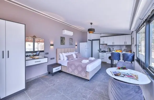 Superior Studio, Deniz Manzaralı, Balkonlu