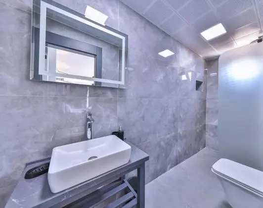 Superior Studio, Deniz Manzaralı, Balkonlu