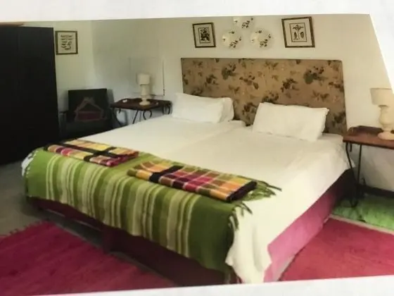 Tek Büyük Yataklı Oda