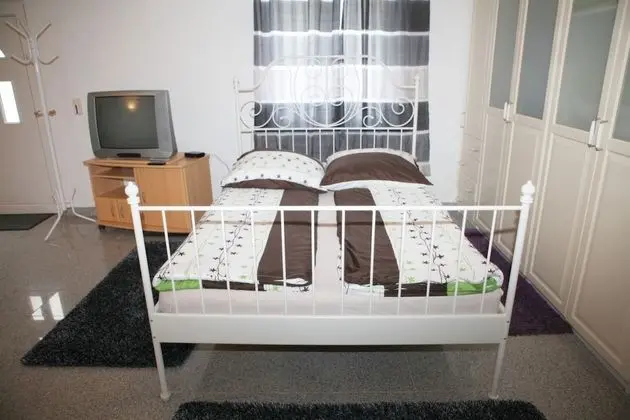 Stüdyo, Şehir Manzaralı (Dibergstraße 50)