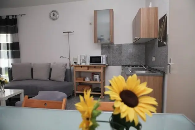 Stüdyo, Şehir Manzaralı (Dibergstraße 50)