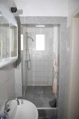 Stüdyo, Şehir Manzaralı (Dibergstraße 50)
