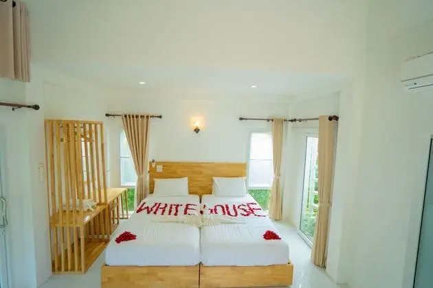 Deluxe Twin Room (Phuchomduan)