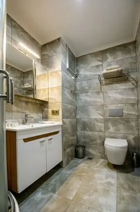 Standard Üç Kişilik Oda, Deniz Manzaralı