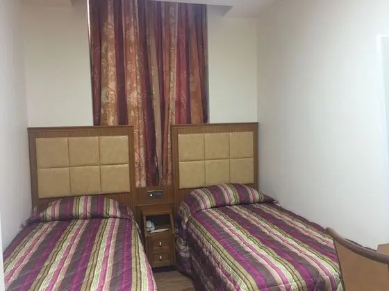 İki Ayrı Yataklı Oda