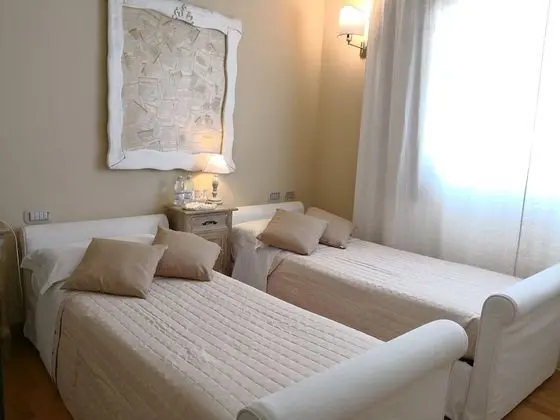 Superior Tek Büyük Yataklı Oda, Birden Çok Yatak, Havuz Kenarı