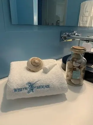 Superior Tek Büyük Yataklı Oda, Birden Çok Yatak, Havuz Kenarı