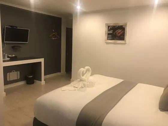 Superior Tek Büyük Yataklı Oda