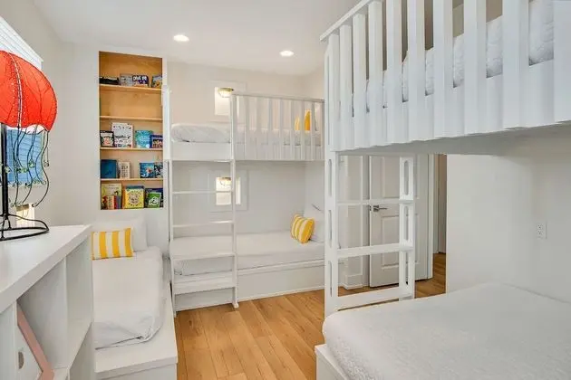 Ev, Birden Çok Yatak, Veranda, Plaj Manzaralı (The White House)