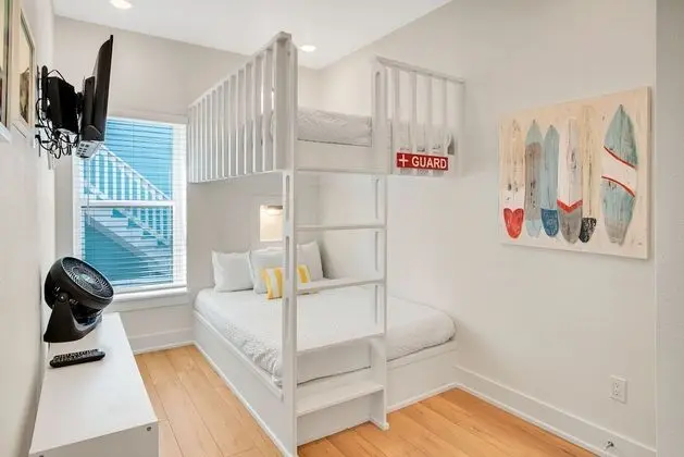 Ev, Birden Çok Yatak, Veranda, Plaj Manzaralı (The White House)