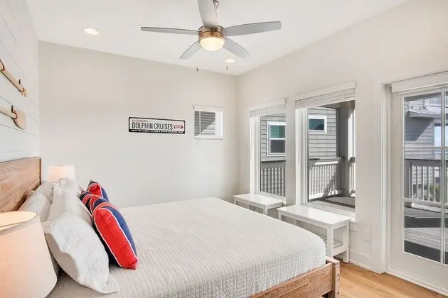 Ev, Birden Çok Yatak, Veranda, Plaj Manzaralı (The White House)