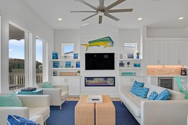 Ev, Birden Çok Yatak, Veranda, Plaj Manzaralı (The White House)