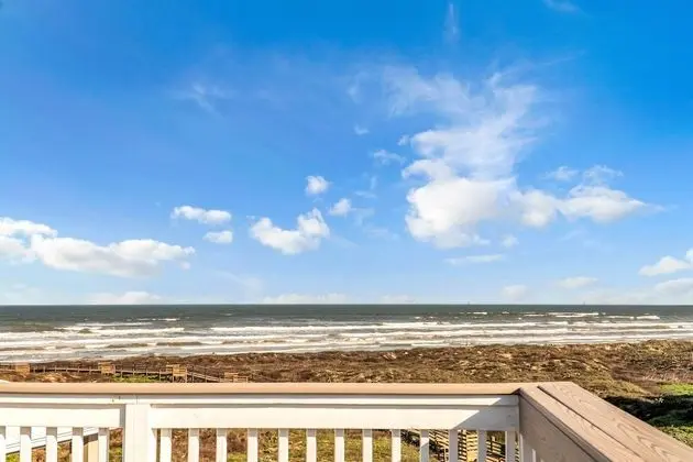 Ev, Birden Çok Yatak, Veranda, Plaj Manzaralı (The White House)