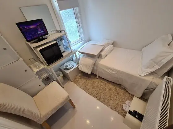 Tek Kişilik Oda