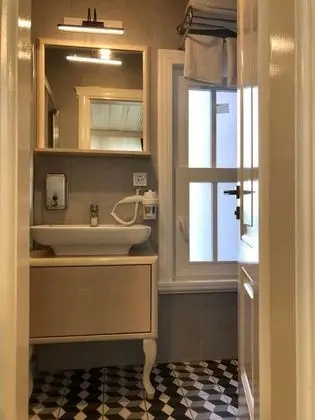 Balkonlu Suite Oda