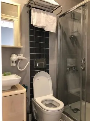 Balkonsuz Suite Oda
