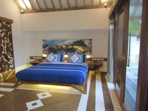 Luxury Package at Master One-Bedroom Villa with Pool and Home Cinema Projector