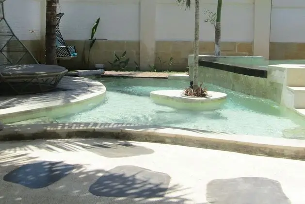Luxury Package at Master One-Bedroom Villa with Pool and Home Cinema Projector