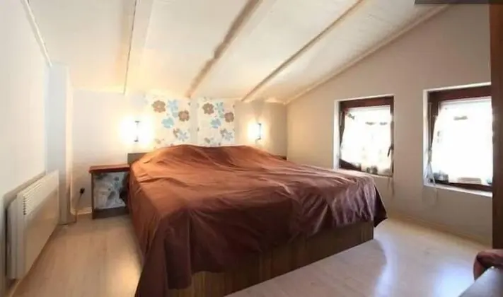 Apart Daire, 1 Yatak Odası, Balkon, Göl Manzaralı