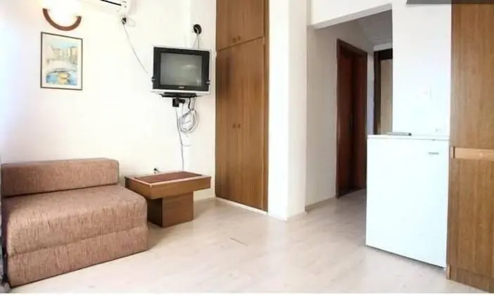 Apart Daire, 1 Yatak Odası, Balkon, Göl Manzaralı