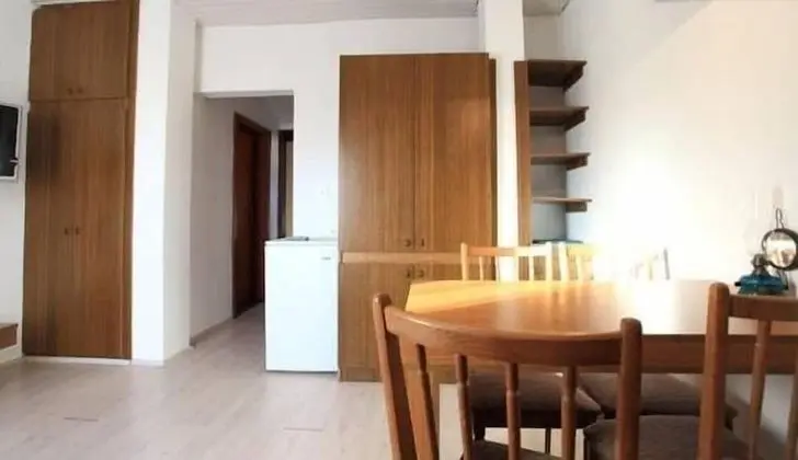 Apart Daire, 1 Yatak Odası, Balkon, Göl Manzaralı