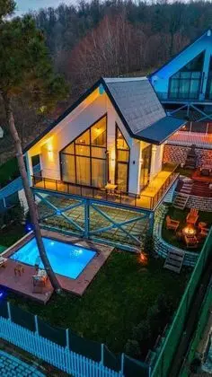 Bungalow, Göl Manzaralı, Isıtmalı Özel Havuzlu