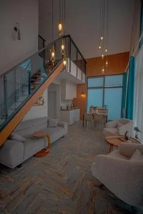 Bungalow, Göl Manzaralı, Isıtmalı Özel Havuzlu