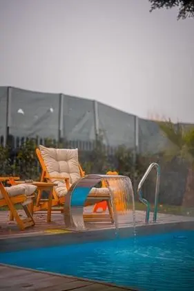 Bungalow, Göl Manzaralı, Isıtmalı Özel Havuzlu