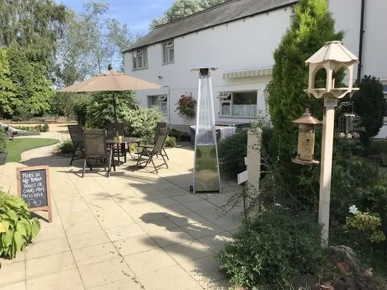 Standard Tek Büyük Yataklı Oda, Banyolu/Duşlu
